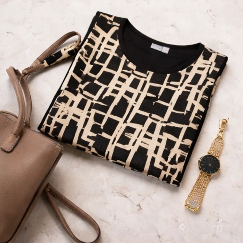 Chico's 2 Black Tan Geometric Print‎ Long Sleeve Scoop Neck Blouse Top Large - Picture 9 of 9